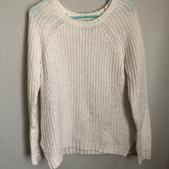 American Eagle White Knit Sweater 